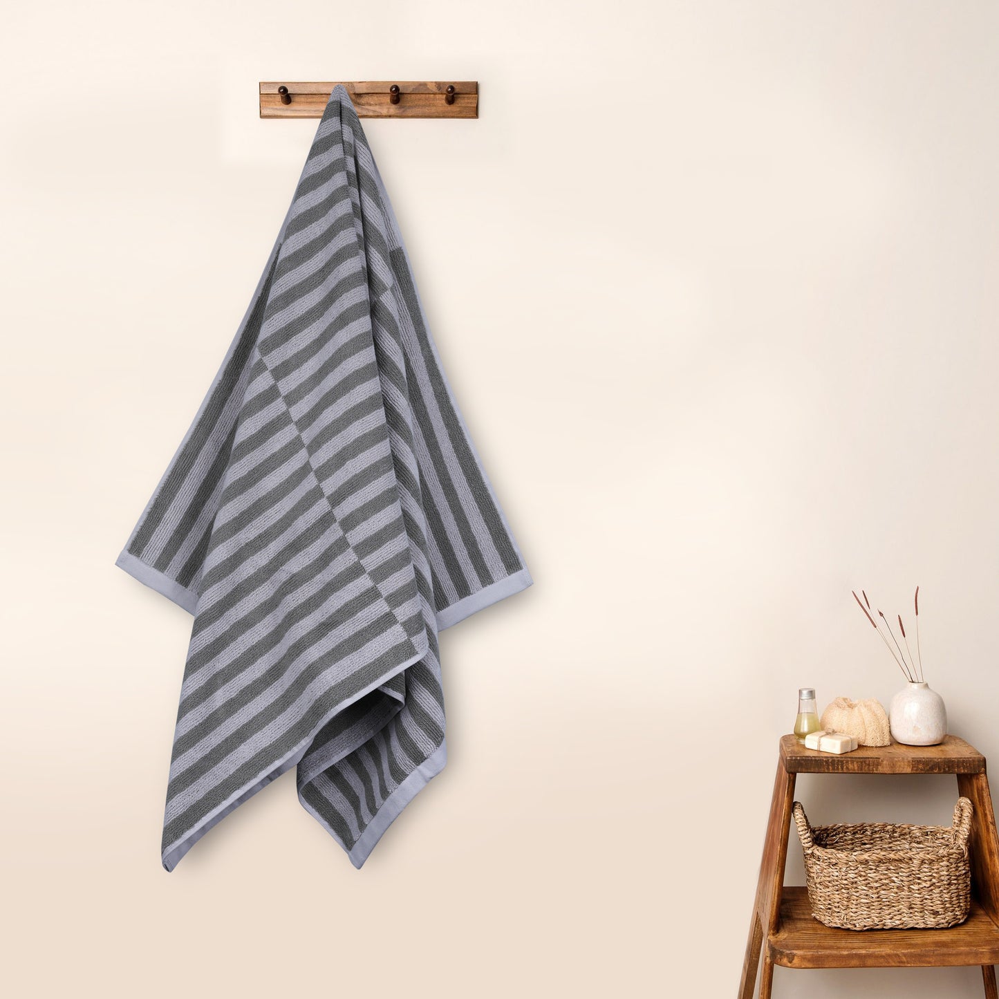 600 GSM Sage Bone 1 Bath Towel