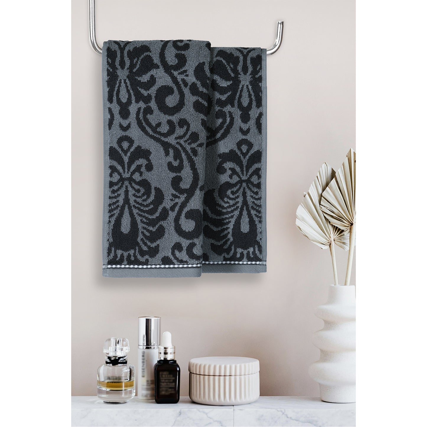 Yarn Dyed Jaquard Dark Grey Hand Towel 550 GSM  Pack of 2 Hand Towels