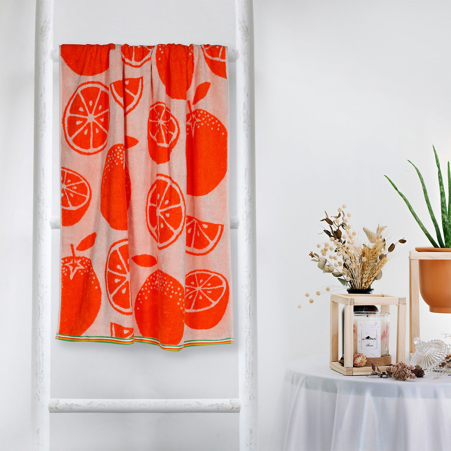 Lemon Fruit Pattern Bath Sheet 450 GSM Pack of 1 Bath Sheet